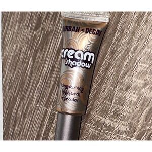 Urban Decay Cream Shadow Rehab Long-Lasting High-Tech Eyecolor Shimmer Bronze‎